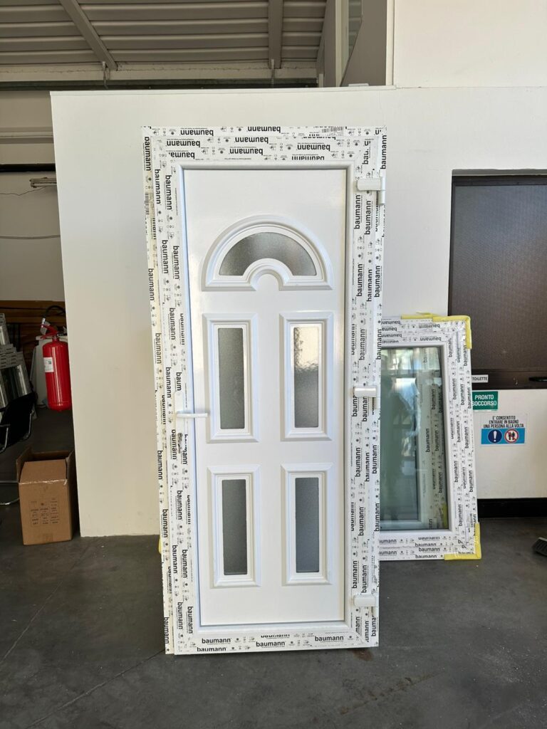 Portoncino PVC classico arco - Gruppo Tenko